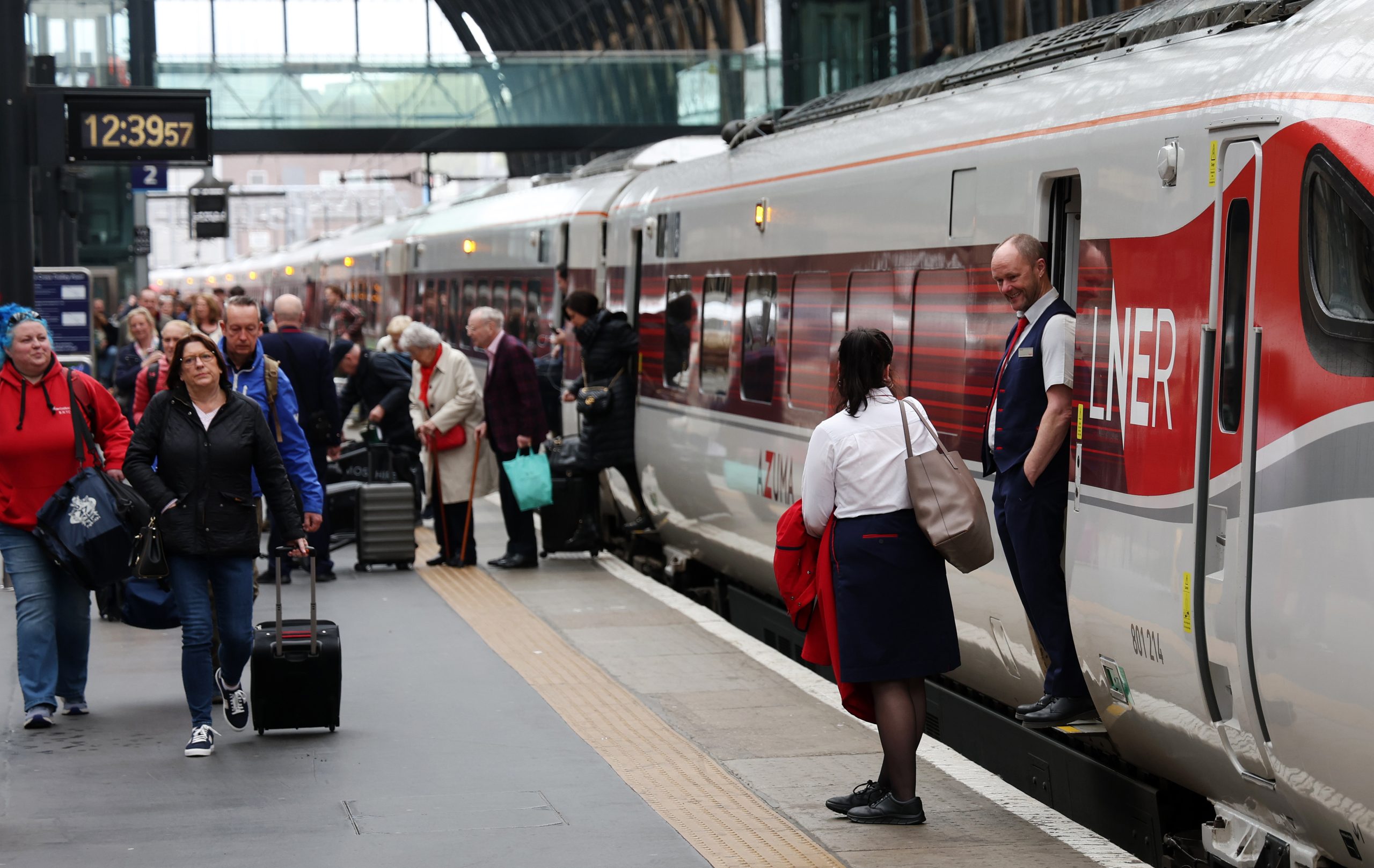 LNER hopes to attract 60 per cent of the London to Edinburgh “rail-air” market if the changes are given the go-ahead